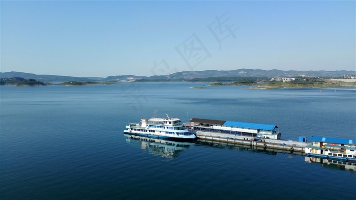 丹江口水库码头景观摄影图片