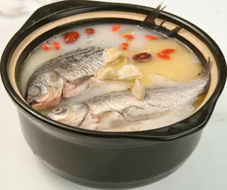 鲫鱼水饺锅18元