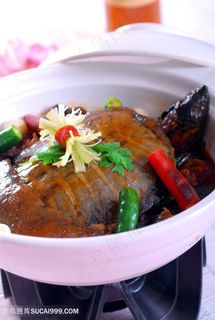 金沙酱烧甲鱼中华美食摄影图