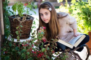 清新唯美可爱的女孩摄影图