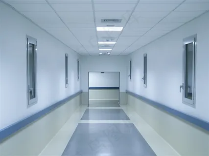 医院走廊通道图片