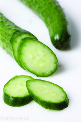 新鲜的黄瓜图片