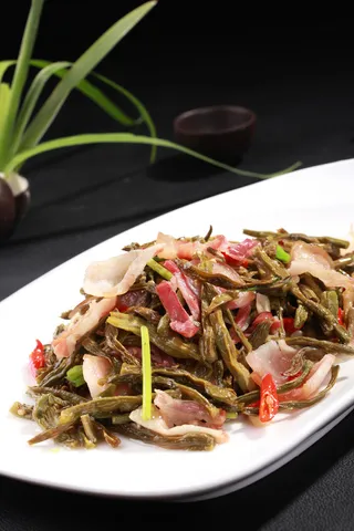 干豆角炒腊肉 (2)