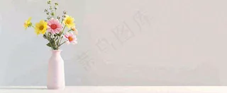 桌面花瓶花束简约情人节花束室内装饰摄影图