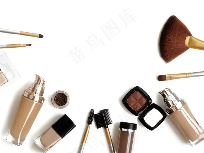 各种粉刷和化妆品