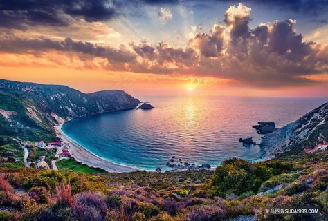 唯美梦幻的海湾日出高清摄影图 唯美梦幻的海湾日出高清摄影图