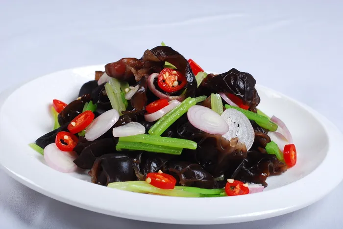 0911LCS-415干葱头拌野生石耳