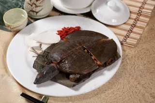  淮山杞子炖水鱼