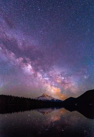 元宇宙世界天空背景风景