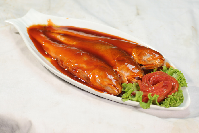 48红焖黄花鱼 东北菜馆