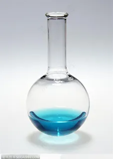 研究实验器具-盛着蓝色溶液的烧瓶 研究实验器具-盛着蓝色溶液的烧瓶