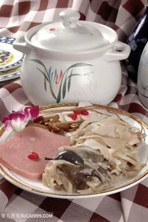 *六菌汤的美食图片