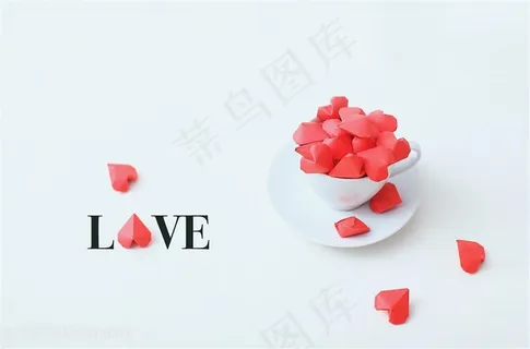 一杯玫瑰花瓣LOVE 一杯玫瑰花瓣LOVE