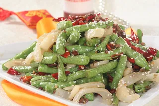 干煸鱿鱼四季豆 16元 (1)