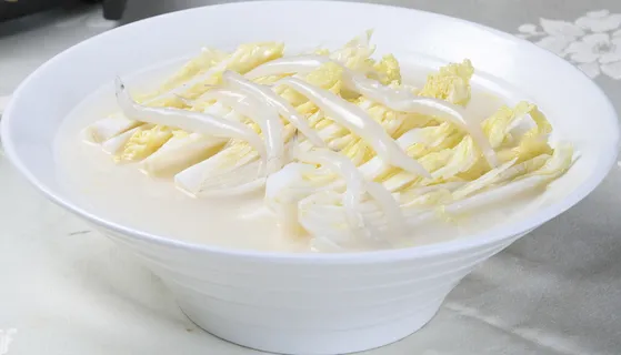 02 羊汤鲜味 桥东大酒店娃娃菜