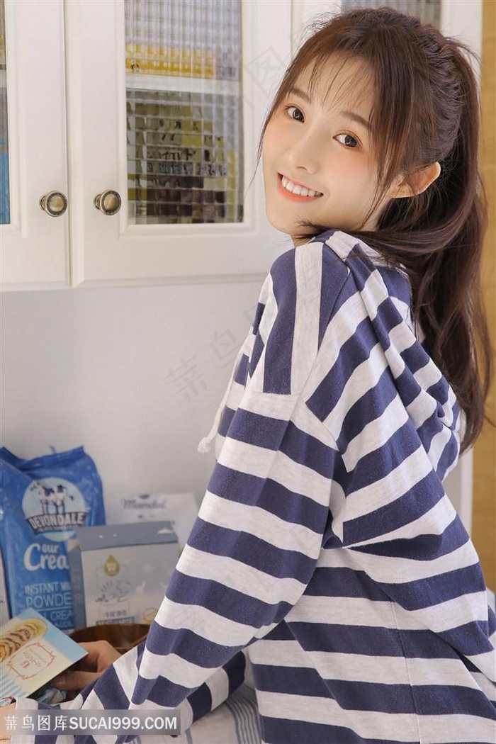 高清清纯美女写真图片