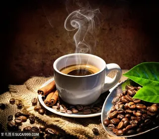 热气腾腾的咖啡高清图片