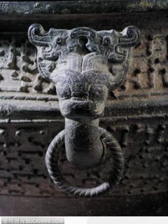 中华传统工艺品-神兽龙头装饰品