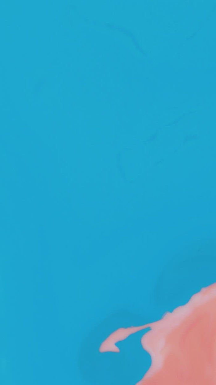 粉色和蓝色墨水