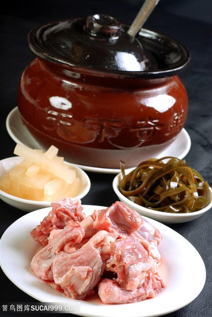 酸萝卜煨老鸭
