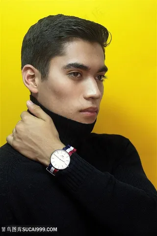 戴手表的帅哥图片