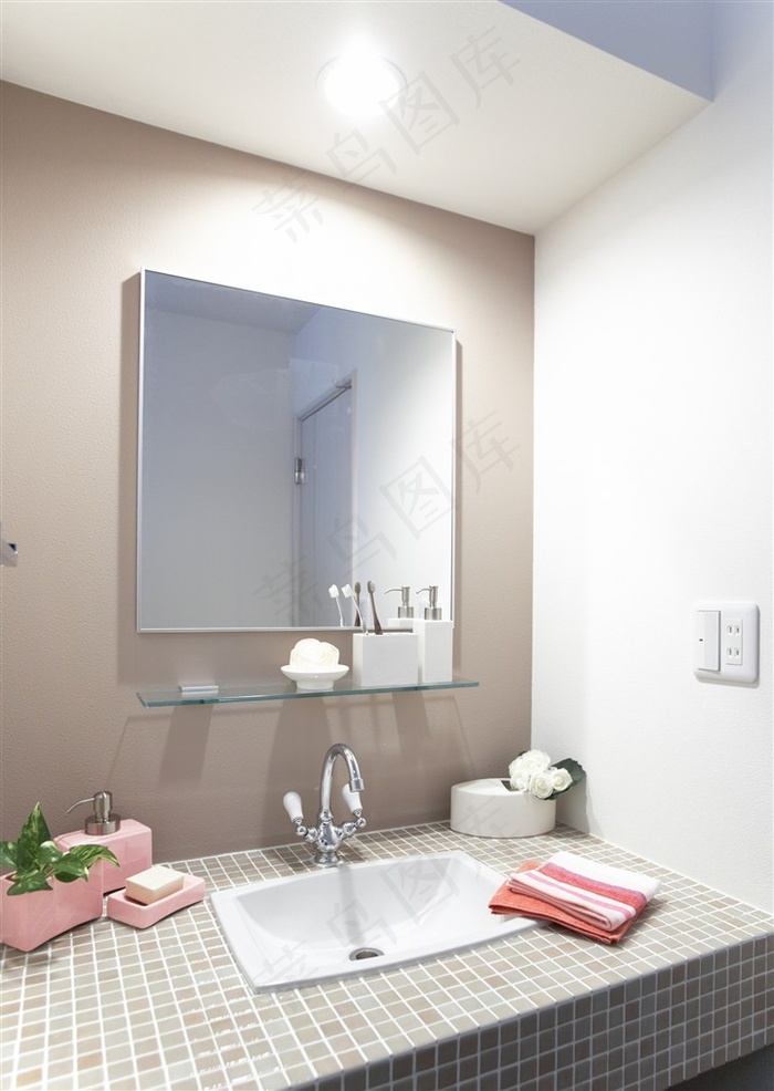 精品现代浴室用品特写免费下载