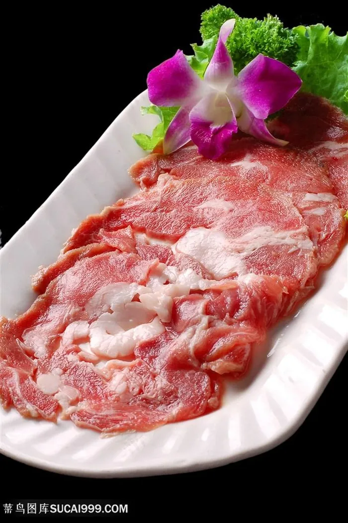 烤肉烤肥羊的美食图片