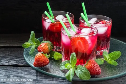 美味的草莓汁高清图
