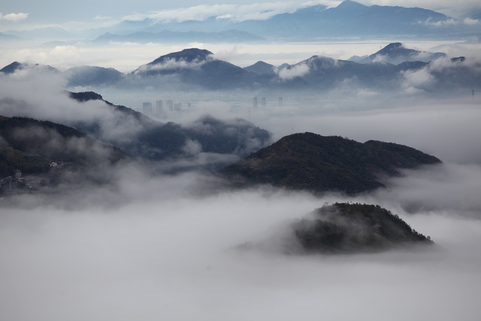 云海自然风景云层山顶景观