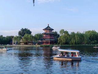 绿色优美风夏季什刹海