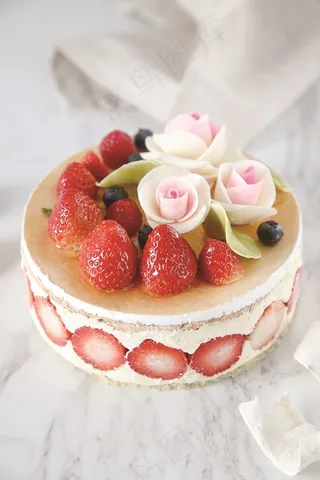 王森草莓玫瑰蛋糕