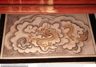 中国古代石雕建筑-精美的飞龙花纹石雕