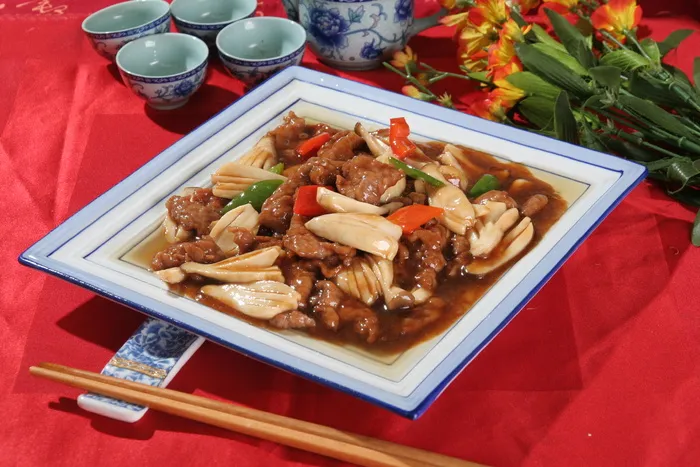 04杏鲍菇牛柳 -布衣坊