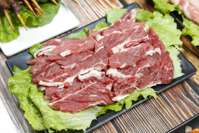 美味火锅肉片图片-第11张
