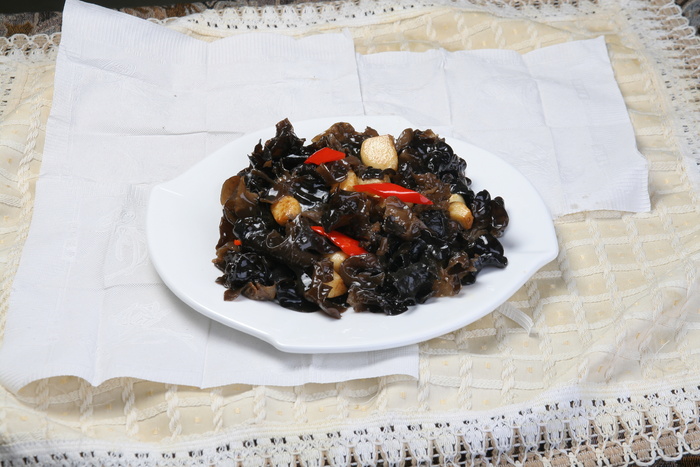 29蒜仔烧木耳  香辣虾