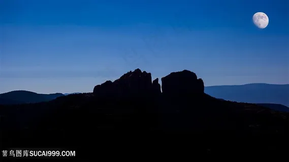 黄昏山脉风景画壁纸 黄昏山脉风景画壁纸