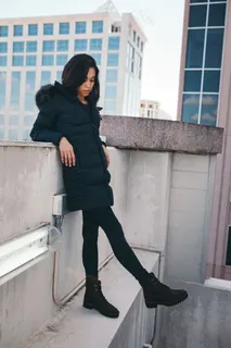 自然生活美女图片 自然生活美女图片