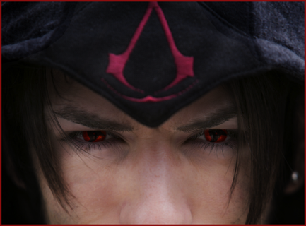 血轮眼人物合成海报