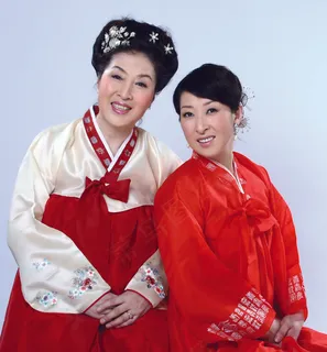 韩国美女的图片