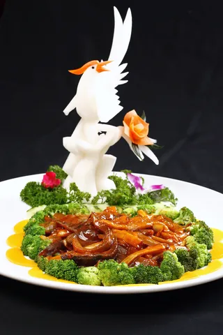 R02082大葱烧海参