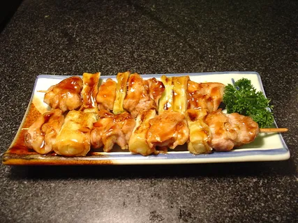 0075烤鸡肉串 10元 0075烤鸡肉串 10元
