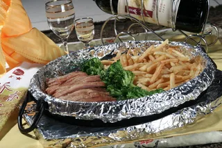 铁板炭烧肉38元