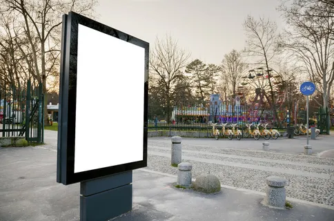 灯箱样机 路边广告牌 (1)