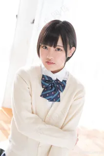 清纯文静的日本短发美女学生日本人体写真 清纯文静的日本短发美女学生日本人体写真
