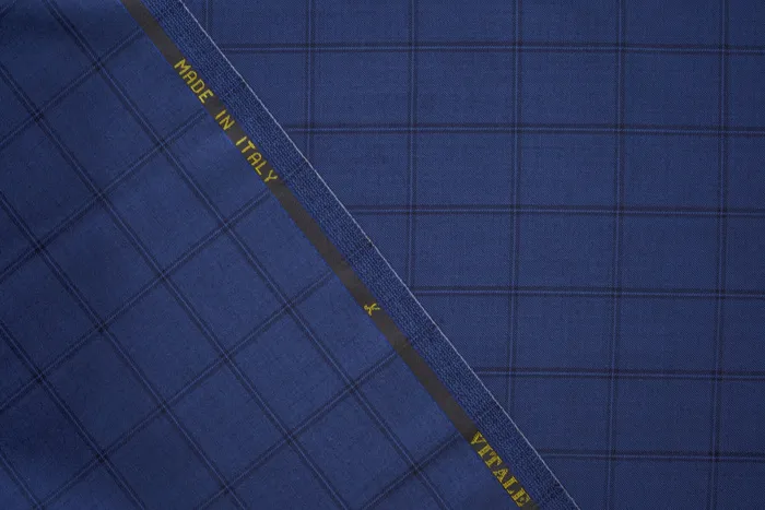 蓝色格子面料背景图片