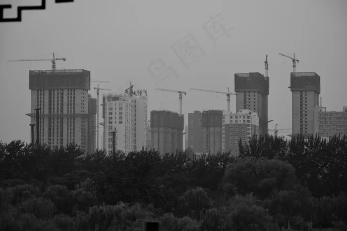 城市前进的脚步