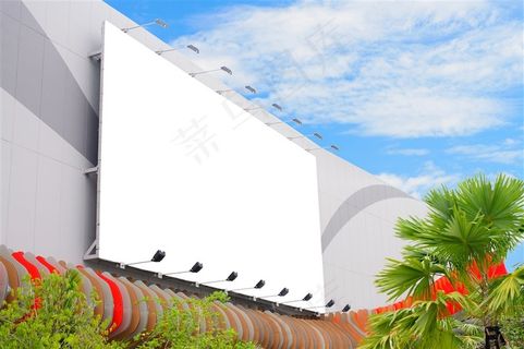 室外的大型广告牌