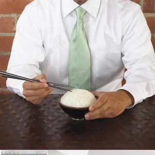 人物手势元素-拿米饭手势特写.