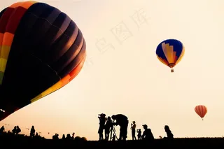 天空热气球高清图片