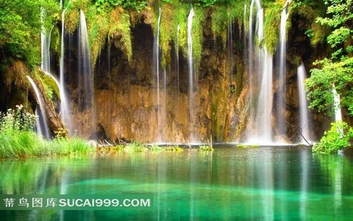 美丽的瀑布美景素材